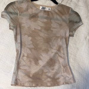 Tiger Mist daisy mesh tee